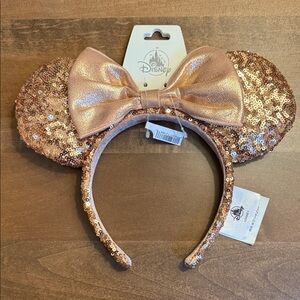 NWT!!! Disney Rose Gold Sequin Official Mouse Ears